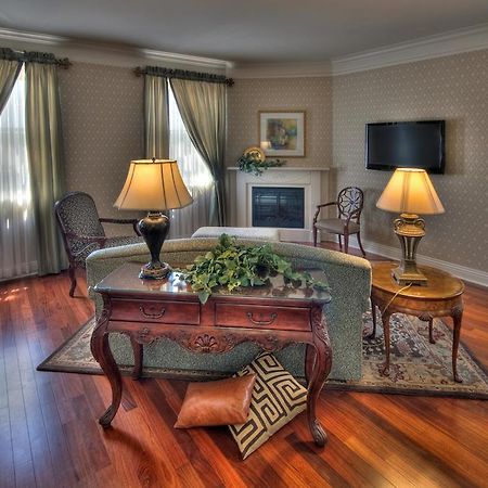 Charley Creek Inn Wabash ภายนอก รูปภาพ