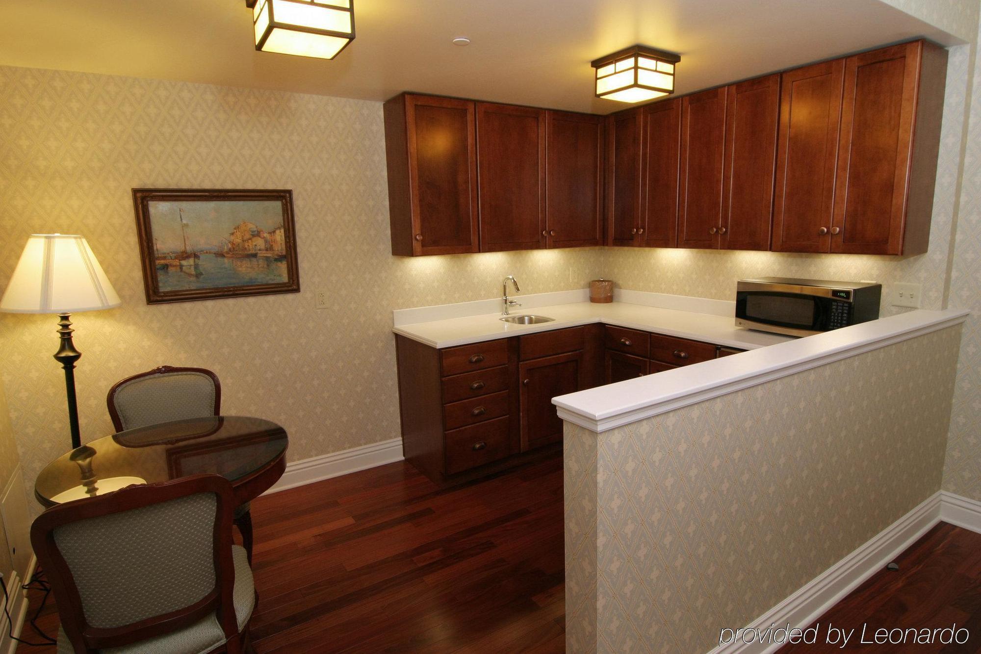 Charley Creek Inn Wabash ภายนอก รูปภาพ