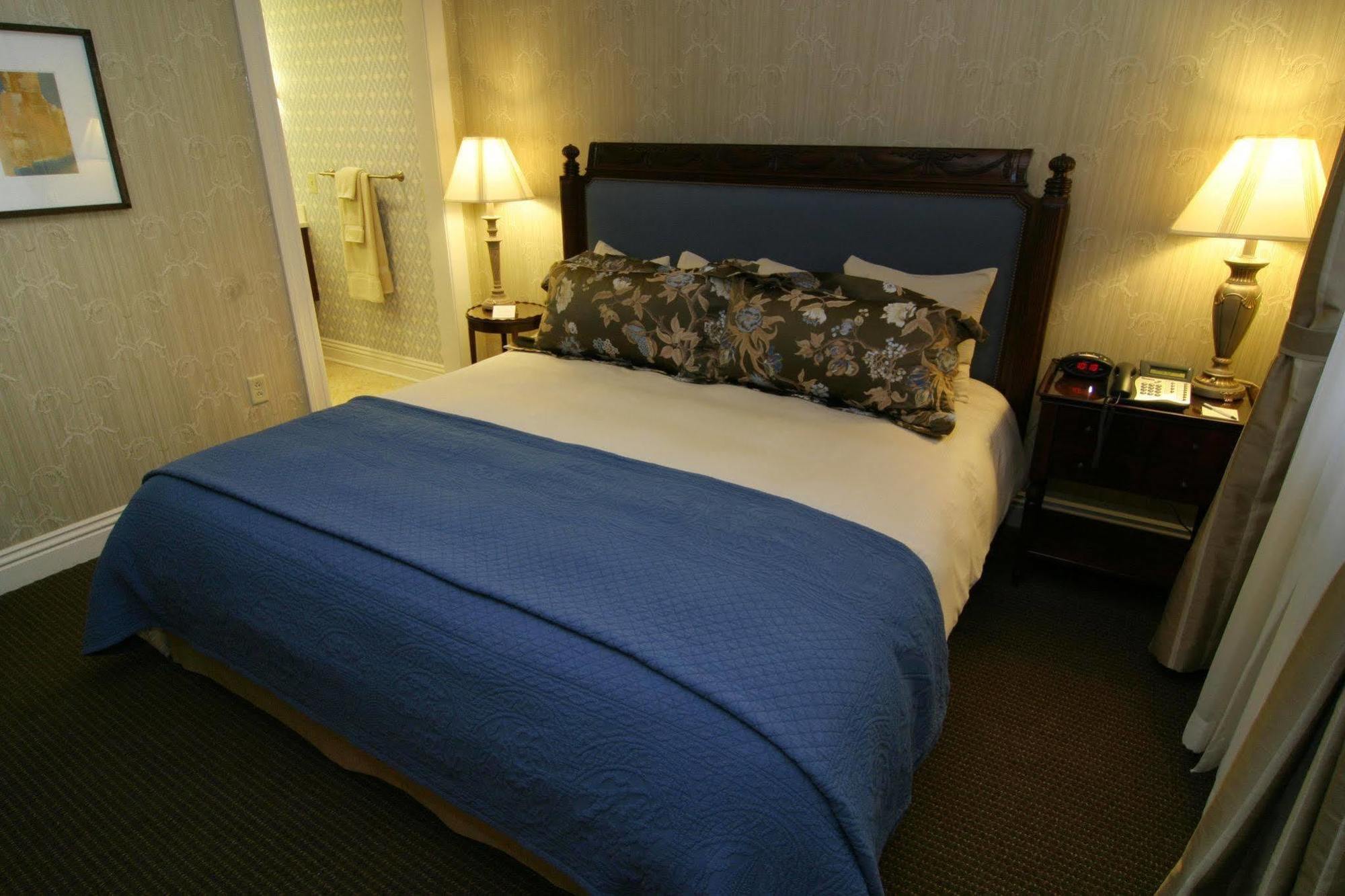 Charley Creek Inn Wabash ภายนอก รูปภาพ