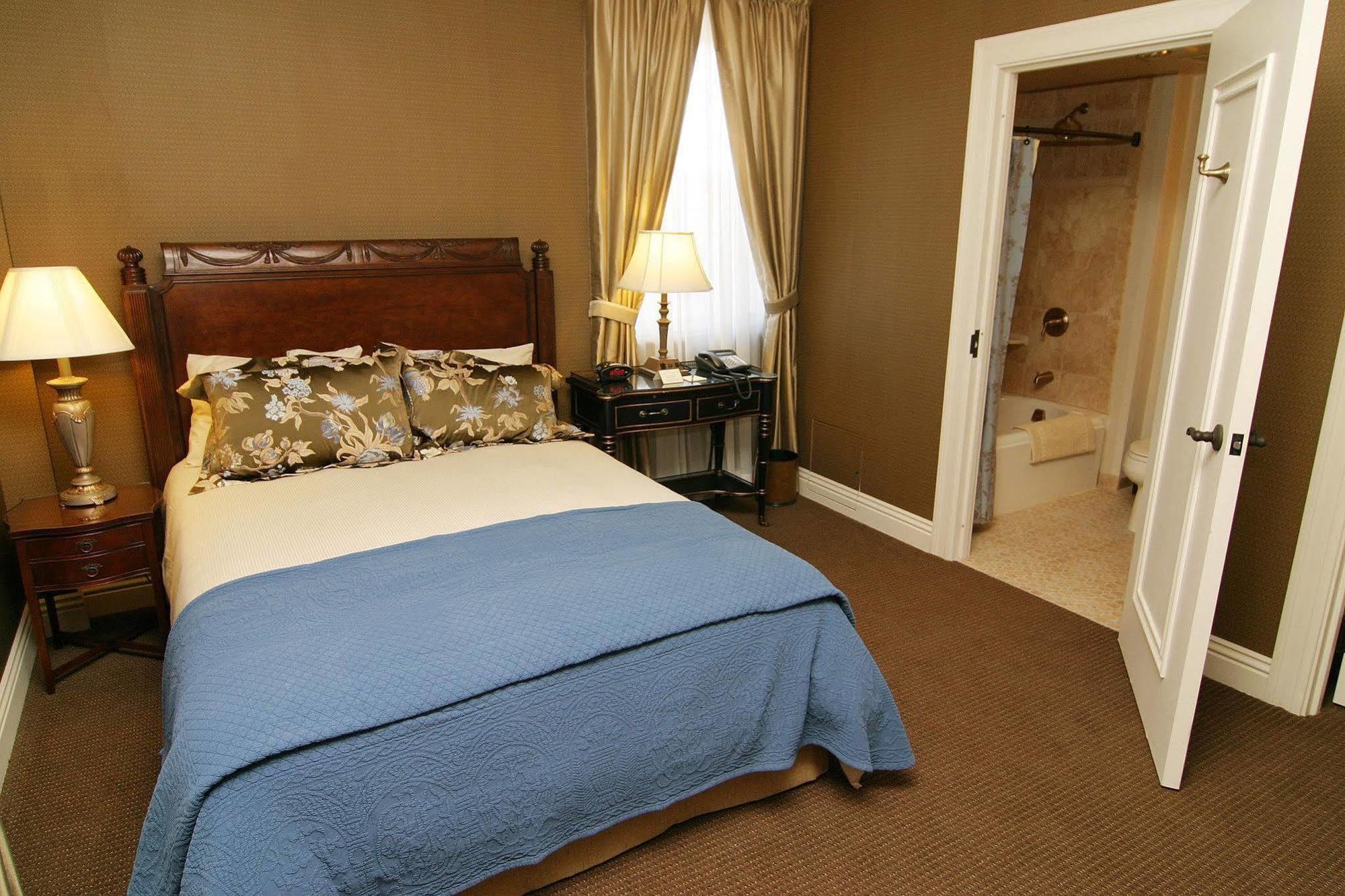 Charley Creek Inn Wabash ภายนอก รูปภาพ